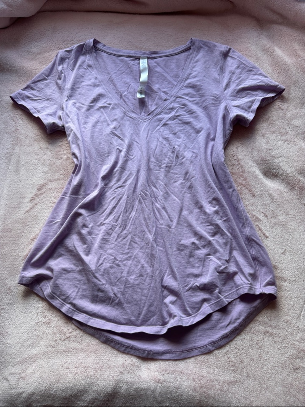 Lululemon lavender V-Neck Short Sleeve t shirt